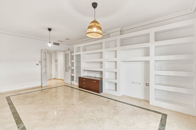 2 sovrum Lägenhet till salu i Marbella med pool garage - 550 000 € (Ref: 9953431)