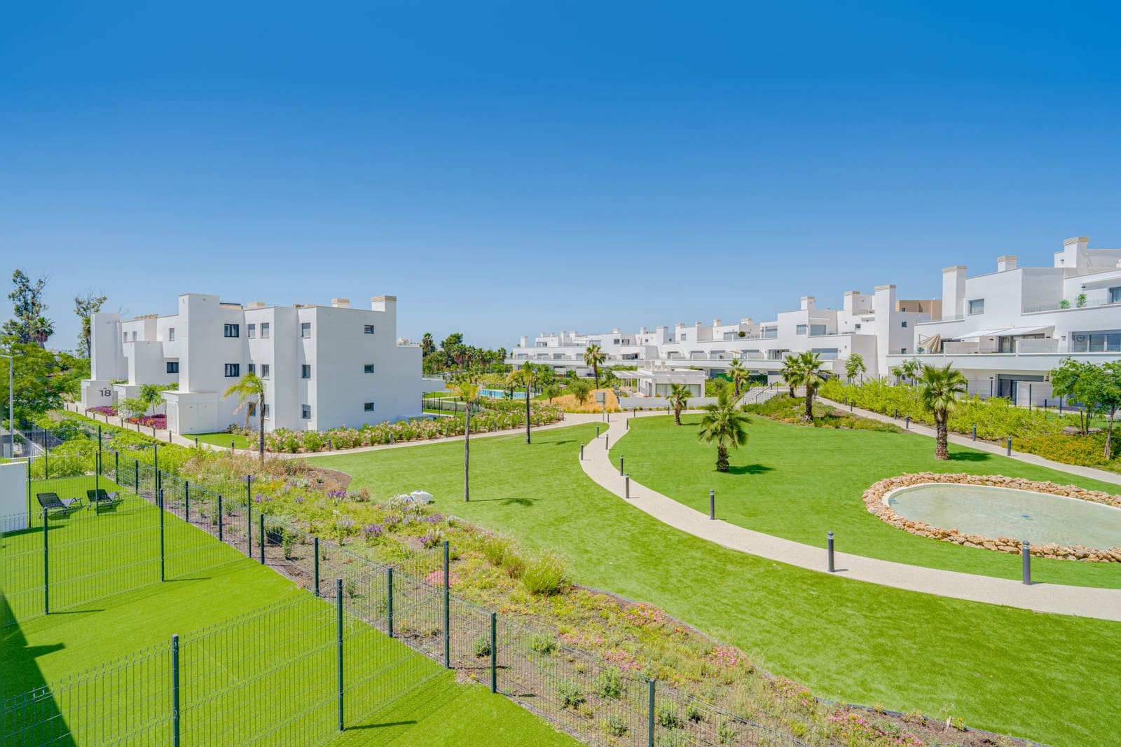 2 soveværelse Lejlighed til salg i Bel-Air med swimmingpool garage - € 440.000 (Ref: 9956216)
