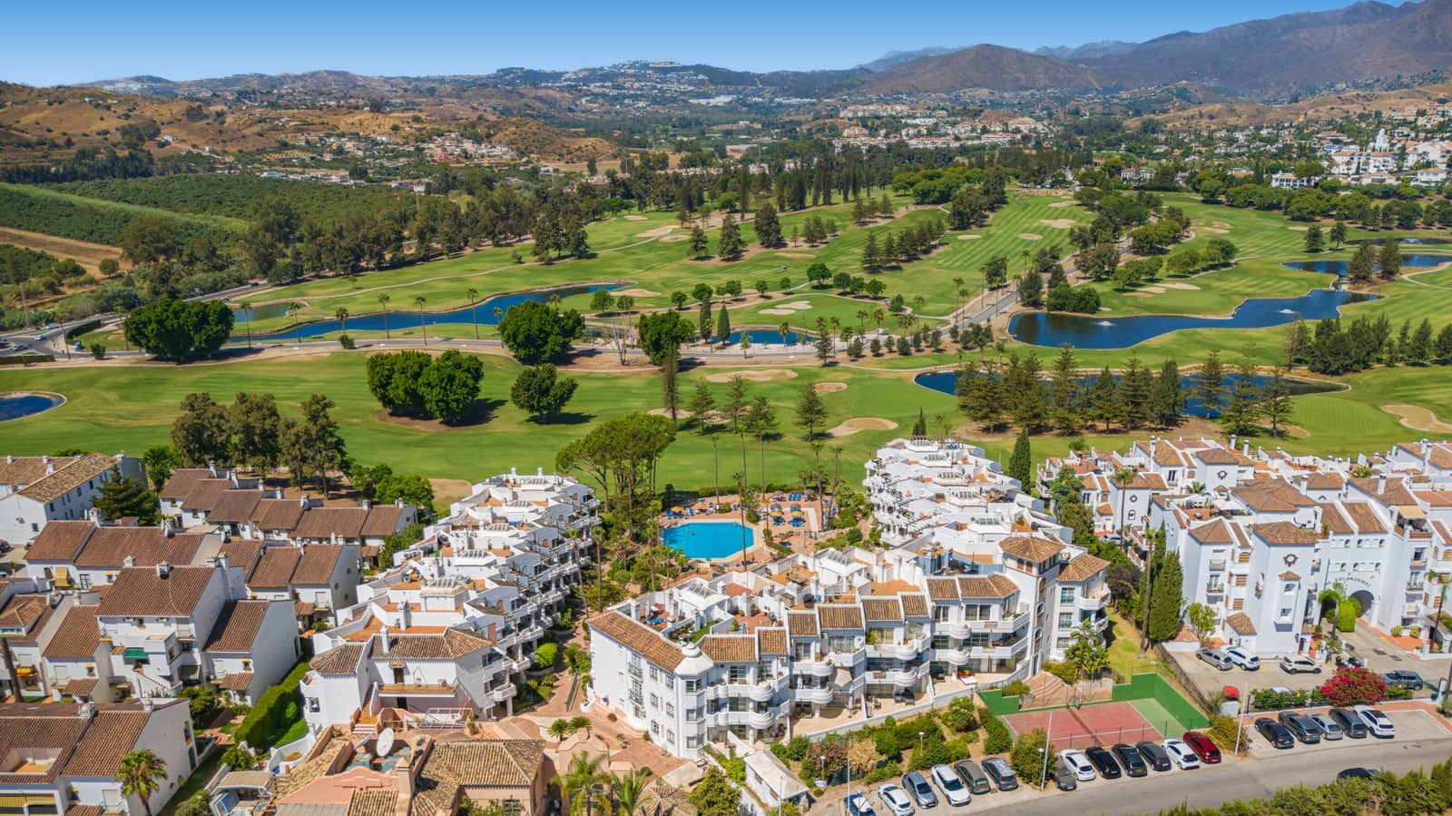 3 chambre Appartement à vendre à Mijas Costa avec piscine - 435 000 € (Ref: 9984323)