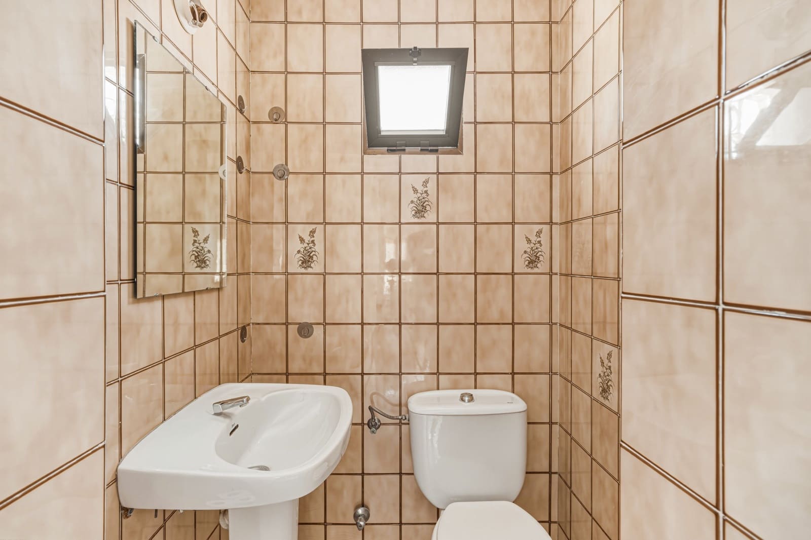 2 sypialnia Willa na sprzedaż w Nueva Andalucia z basenem garażem - 1 375 000 € (Ref: 9984324)