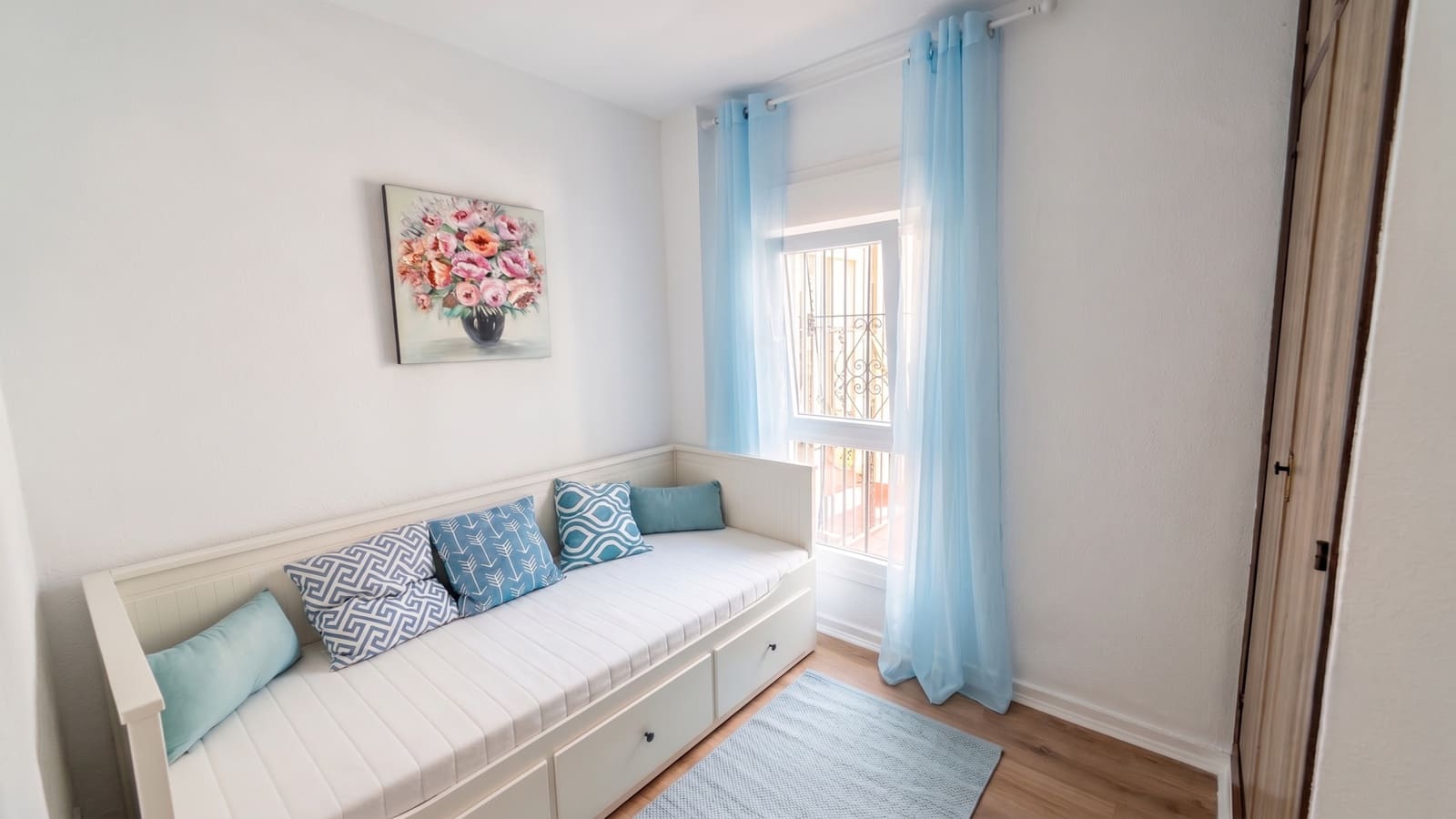 3 soverom Penthouse til salgs i Marbella med svømmebasseng - € 355 000 (Ref: 9987324)