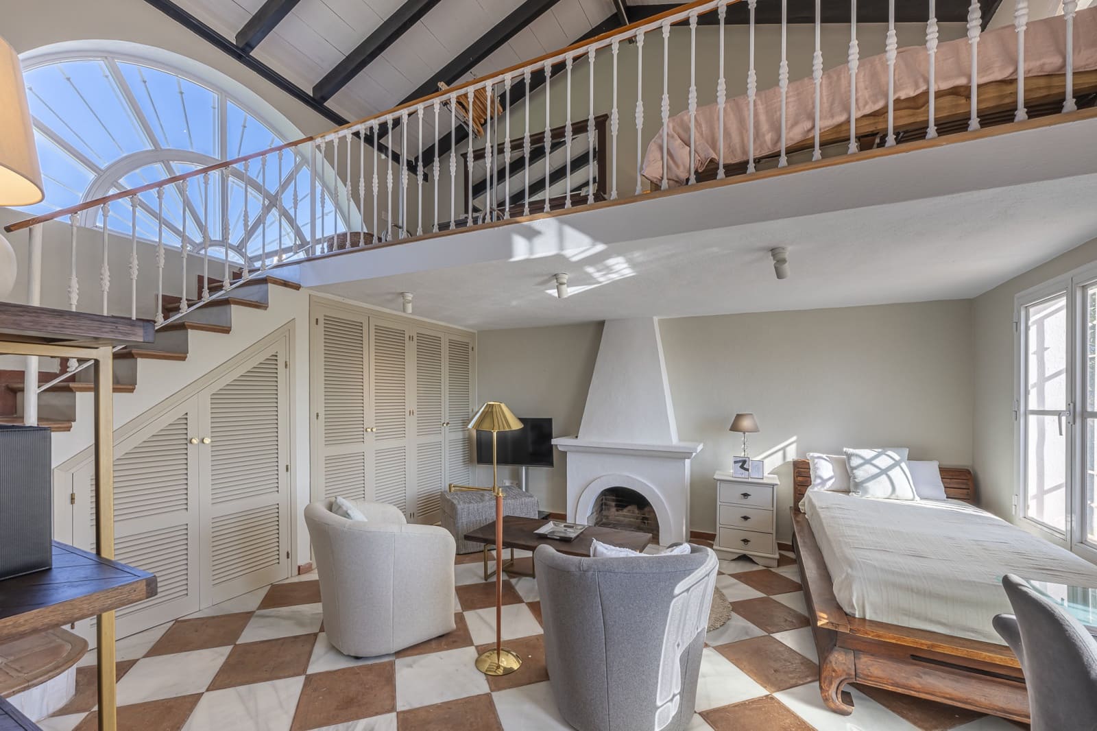 3 Zimmer Villa zu verkaufen in Guadalmina mit Pool Garage - 1.495.000 € (Ref: 9996037)