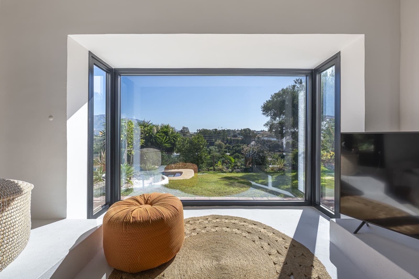 3 Zimmer Villa zu verkaufen in Guadalmina mit Pool Garage - 1.495.000 € (Ref: 9996037)