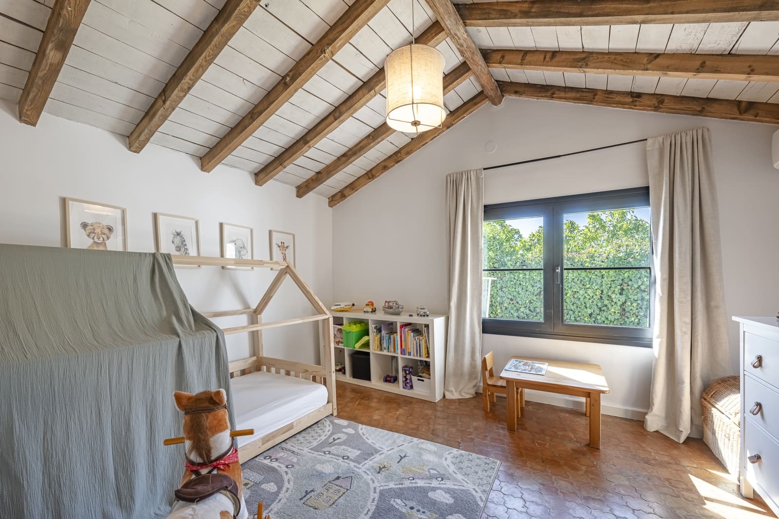 3 Zimmer Villa zu verkaufen in Guadalmina mit Pool Garage - 1.495.000 € (Ref: 9996037)