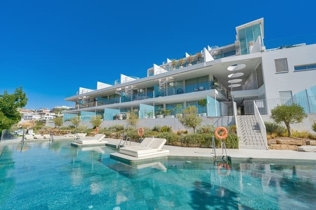 2 soverom Penthouse til salgs i El Higuerón, Fuengirola med svømmebasseng garasje - € 1 180 000 (Ref: 9999159)