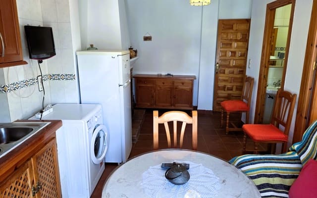 Piso de 1 habitación en Bubión en venta - 90.000 € (Ref: 10022918)