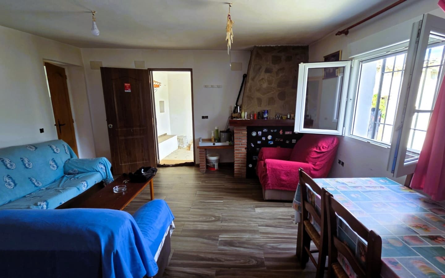 2 bedroom Finca/Country House for sale in Torvizcon - € 160,000 (Ref: 10167436)