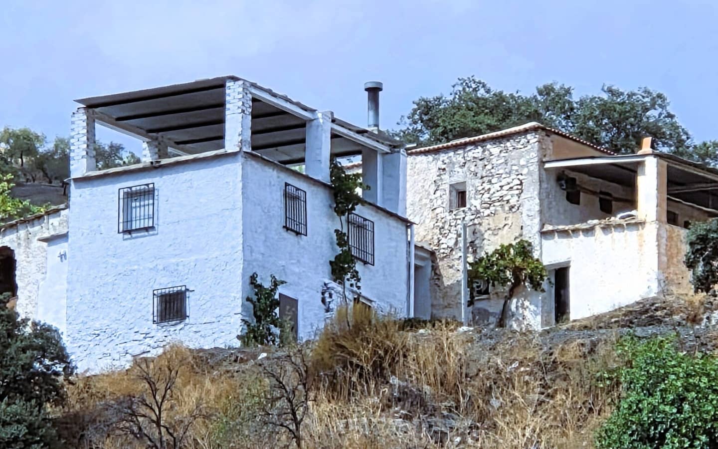2 bedroom Finca/Country House for sale in Torvizcon - € 160,000 (Ref: 10167436)