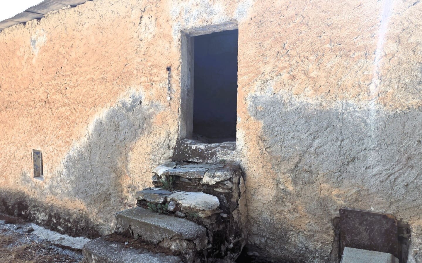 2 bedroom Finca/Country House for sale in Torvizcon - € 160,000 (Ref: 10167436)