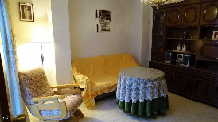 3 soveværelse Lejlighed til salg i Orgiva - € 50.000 (Ref: 3433090)