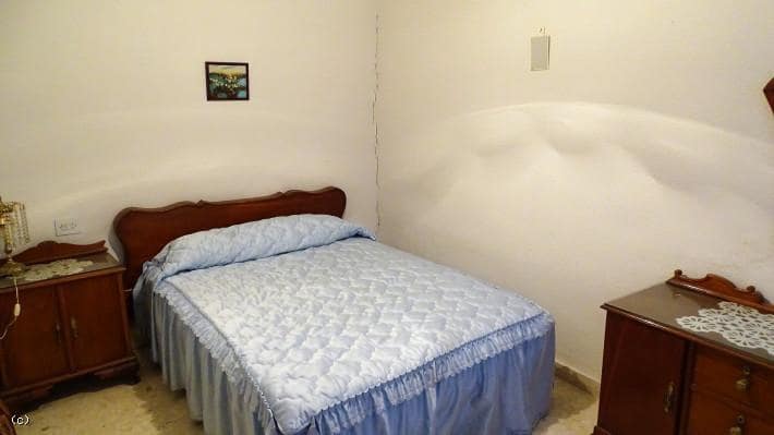 3 soveværelse Lejlighed til salg i Orgiva - € 50.000 (Ref: 3433090)