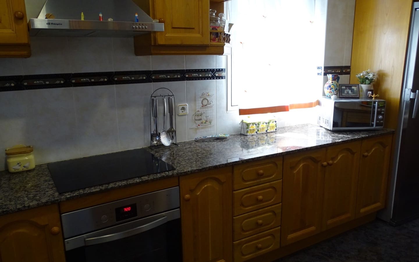 Grunde uden byggetilladelser til salg i Orgiva - € 620.000 (Ref: 3908103)