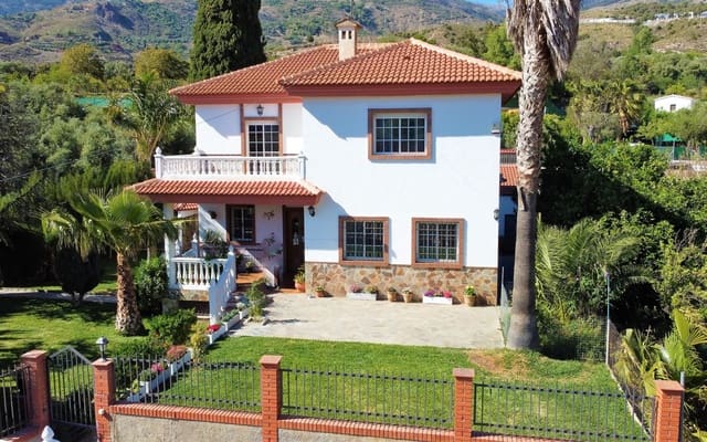 Ubebygd land til salgs i Orgiva - € 620 000 (Ref: 3908103)