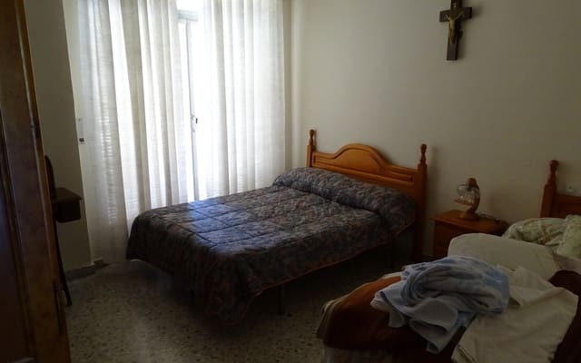 8 soveværelse Lejlighed til salg i Orgiva med garage - € 600.000 (Ref: 3975841)