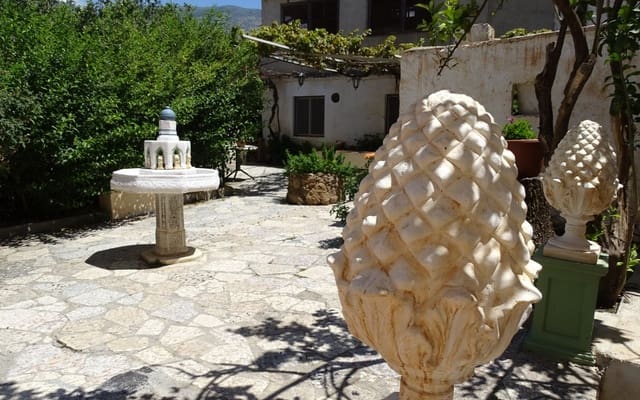 8 soveværelse Lejlighed til salg i Orgiva med garage - € 600.000 (Ref: 3975841)