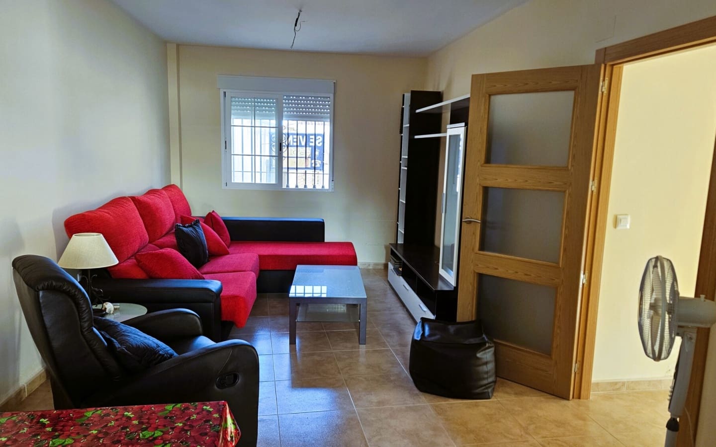 3 soveværelse Villa til salg i Molvizar med garage - € 165.000 (Ref: 4211866)