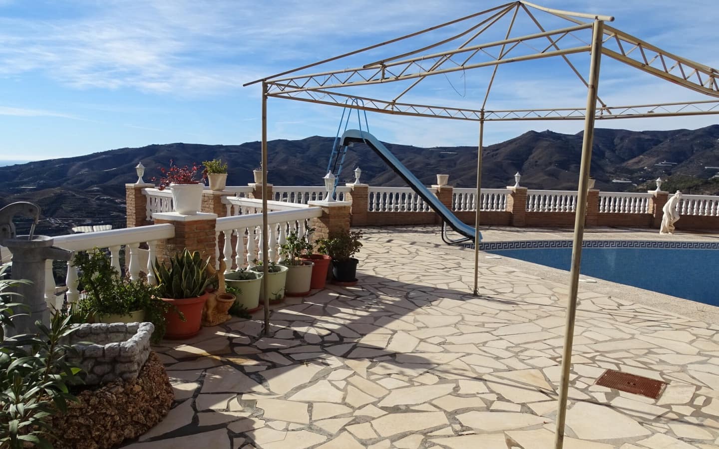 Grunde uden byggetilladelser til salg i Molvizar - € 510.000 (Ref: 4215080)