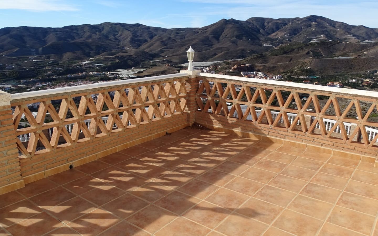 Grunde uden byggetilladelser til salg i Molvizar - € 510.000 (Ref: 4215080)