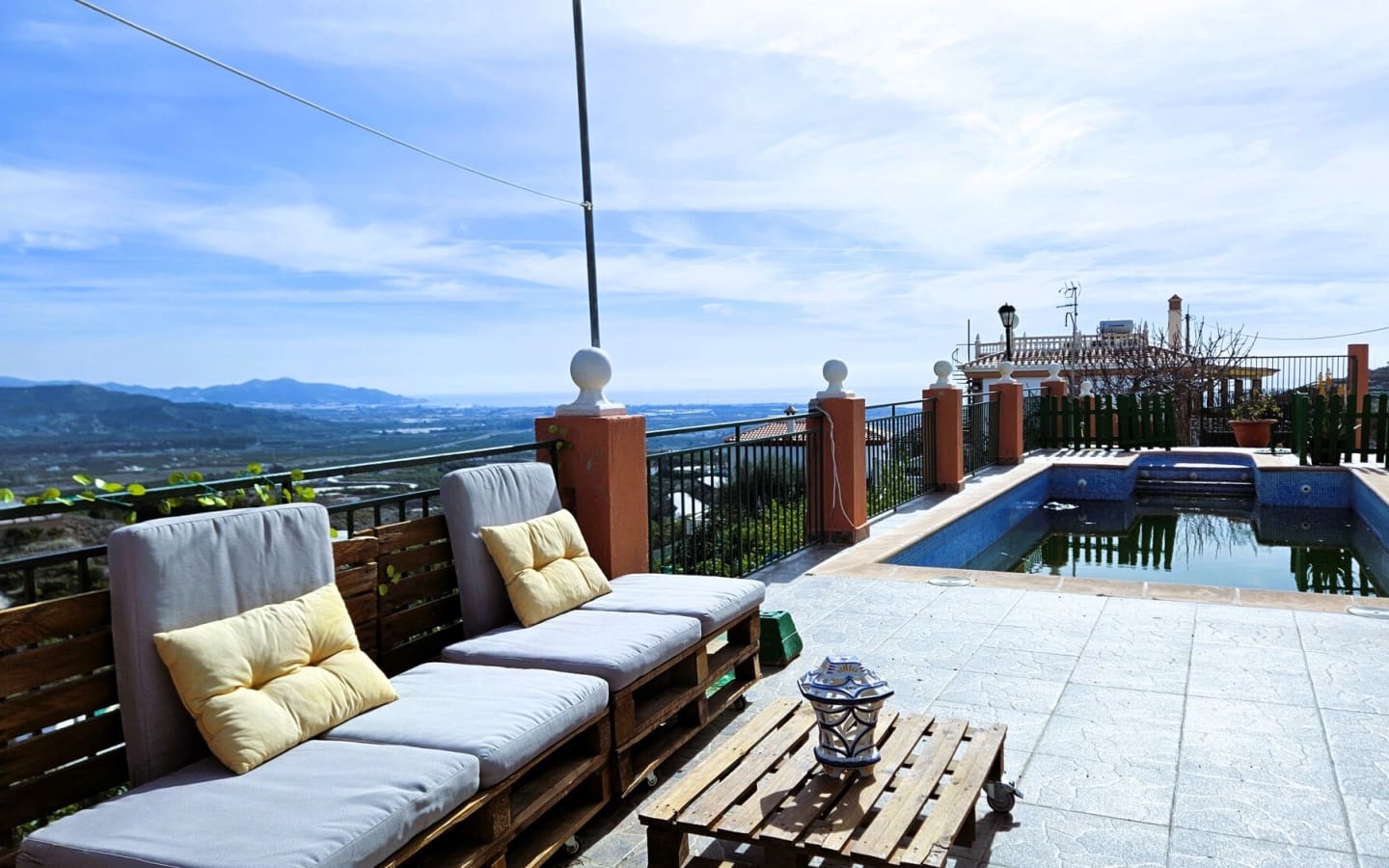 Grunde uden byggetilladelser til salg i Salobrena - € 329.900 (Ref: 4220184)