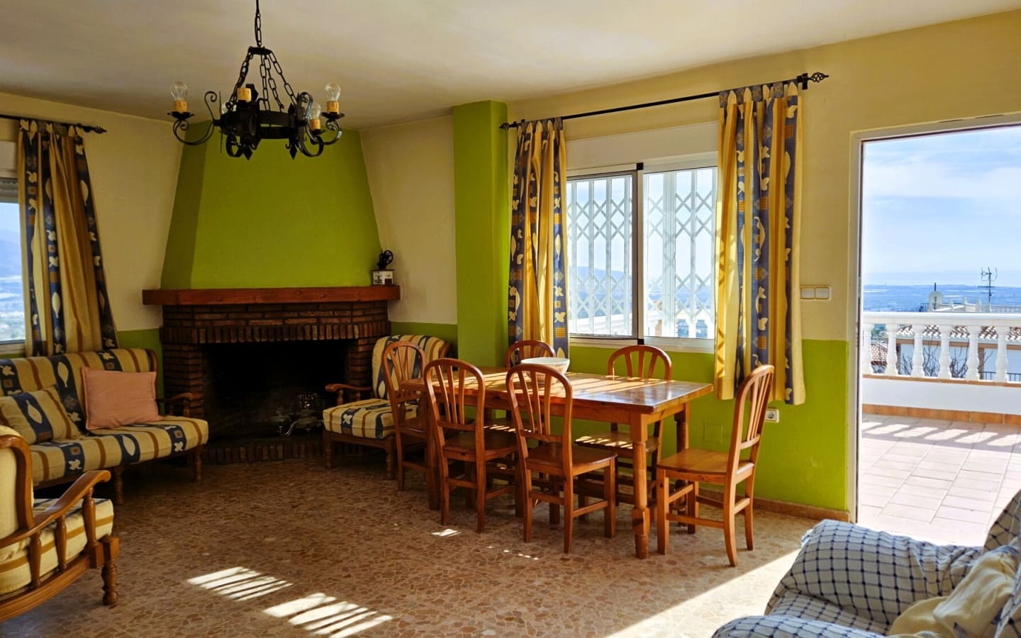 Grunde uden byggetilladelser til salg i Salobrena - € 329.900 (Ref: 4220184)