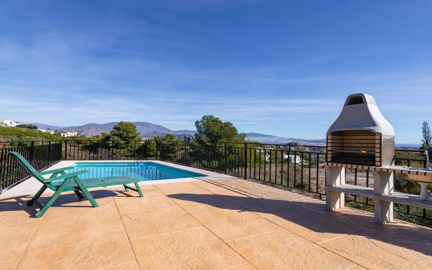 5 quarto Moradia para venda em Salobrena com garagem - 560 000 € (Ref: 4464416)