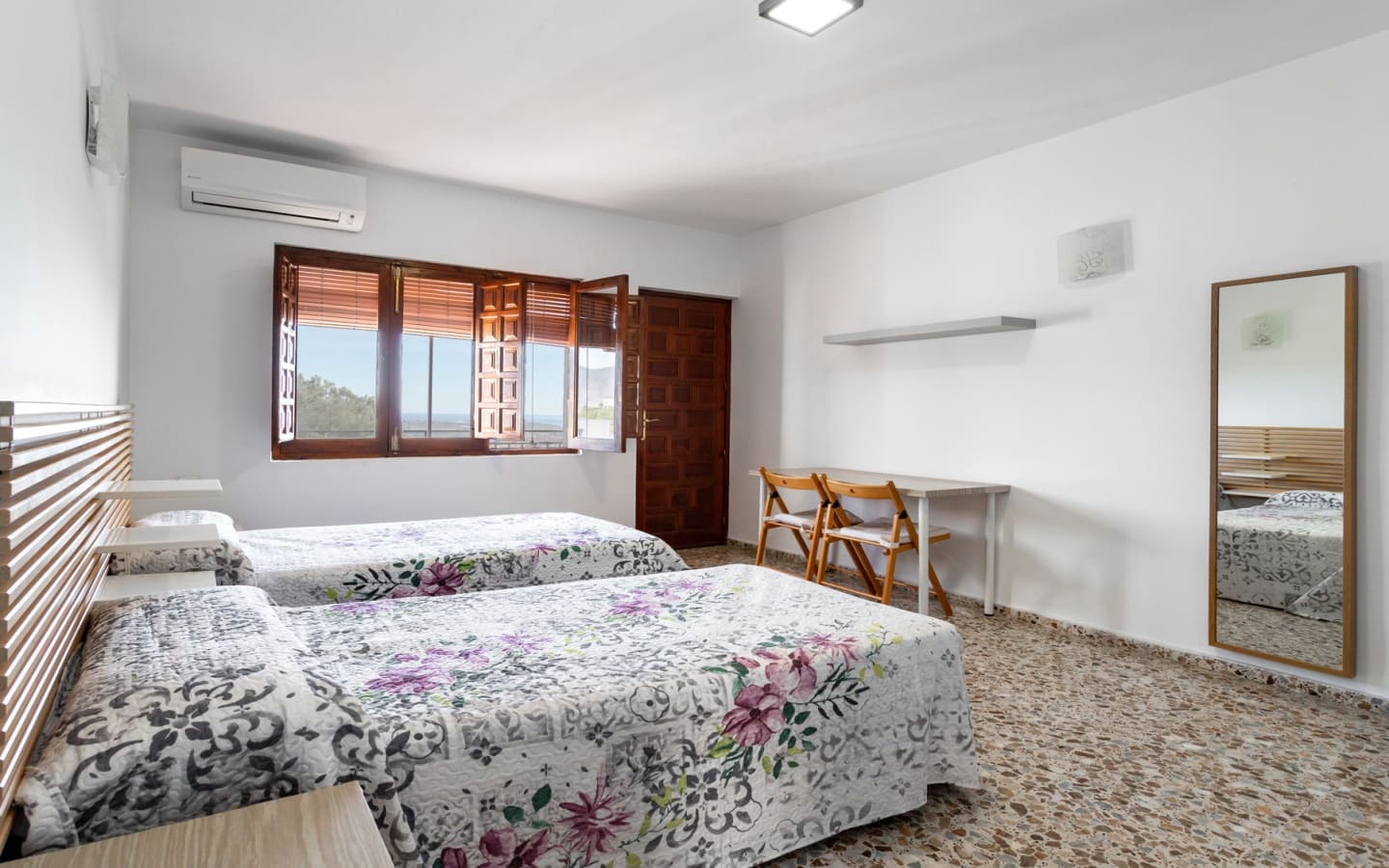 5 quarto Moradia para venda em Salobrena com garagem - 560 000 € (Ref: 4464416)