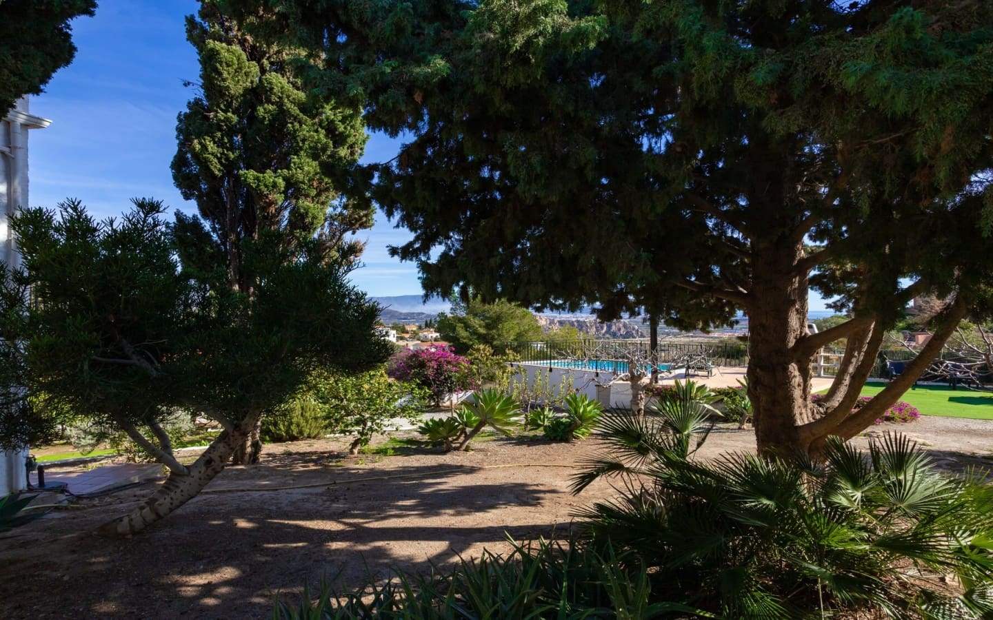 5 quarto Moradia para venda em Salobrena com garagem - 560 000 € (Ref: 4464416)