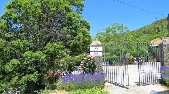 Inmuebles, Casas y Pisos en venta en Capileira - 15 viviendas