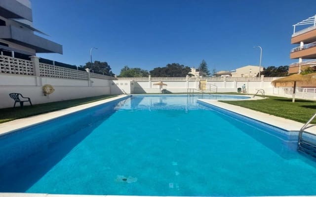 3 bedroom Flat for sale in Salobreña with garage - € 299,500 (Ref: 4897502)