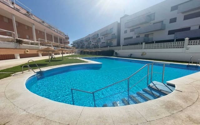 3 bedroom Flat for sale in Salobreña with garage - € 299,500 (Ref: 4897502)