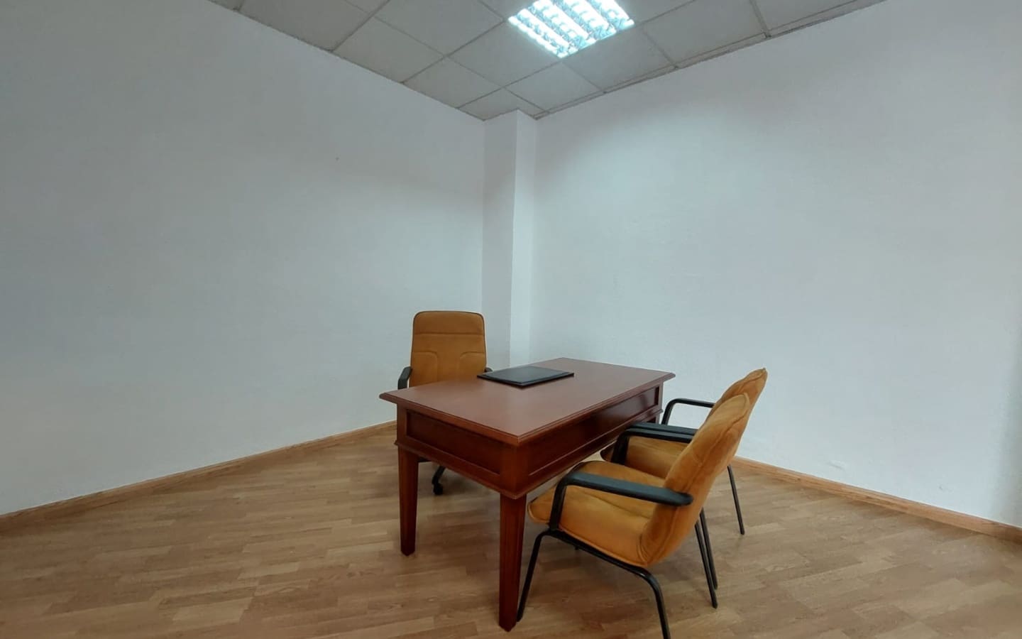 2 soverom Bedrift til salgs i Salobrena - € 110 000 (Ref: 4897520)