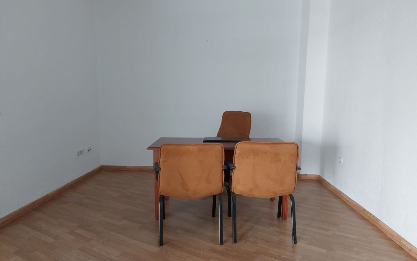 2 soverom Bedrift til salgs i Salobrena - € 110 000 (Ref: 4897520)