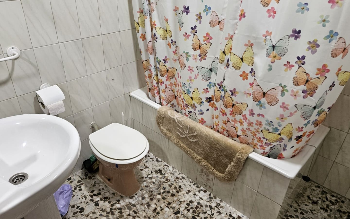 5 soveværelse Virksomhed til salg i Velez de Benaudalla med swimmingpool garage - € 600.000 (Ref: 4914817)