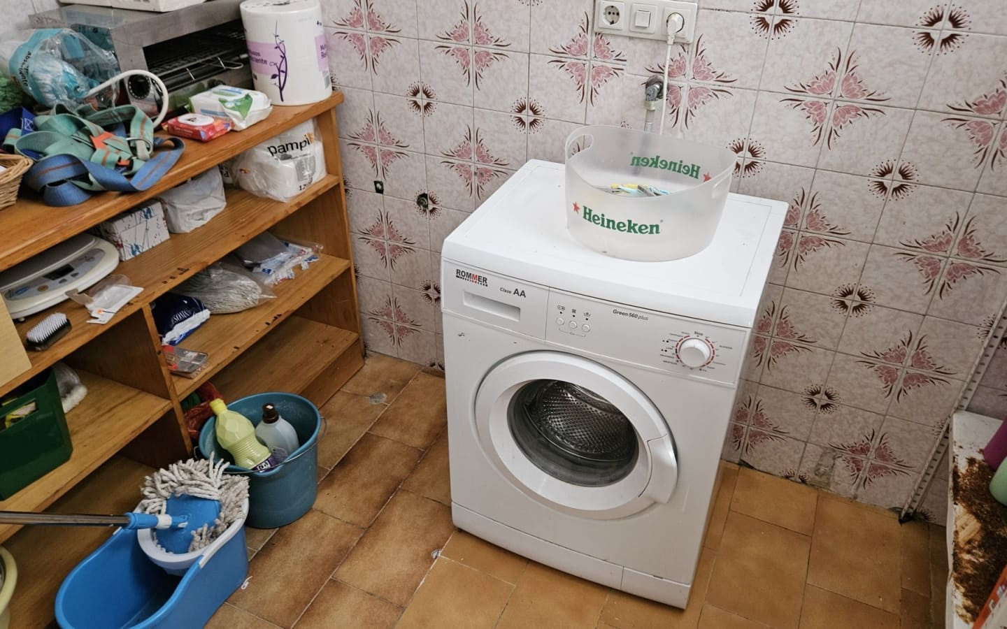 5 soveværelse Virksomhed til salg i Velez de Benaudalla med swimmingpool garage - € 600.000 (Ref: 4914817)