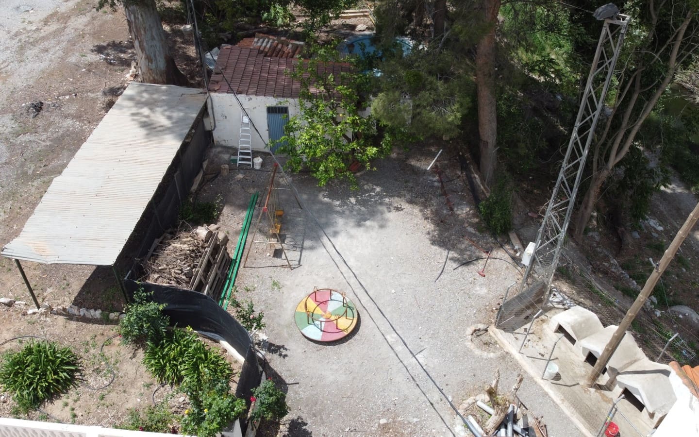 5 soveværelse Virksomhed til salg i Velez de Benaudalla med swimmingpool garage - € 600.000 (Ref: 4914817)