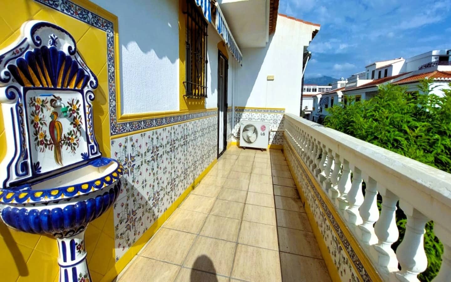 4 soveværelse Villa til salg i Salobrena med garage - € 370.000 (Ref: 4914829)