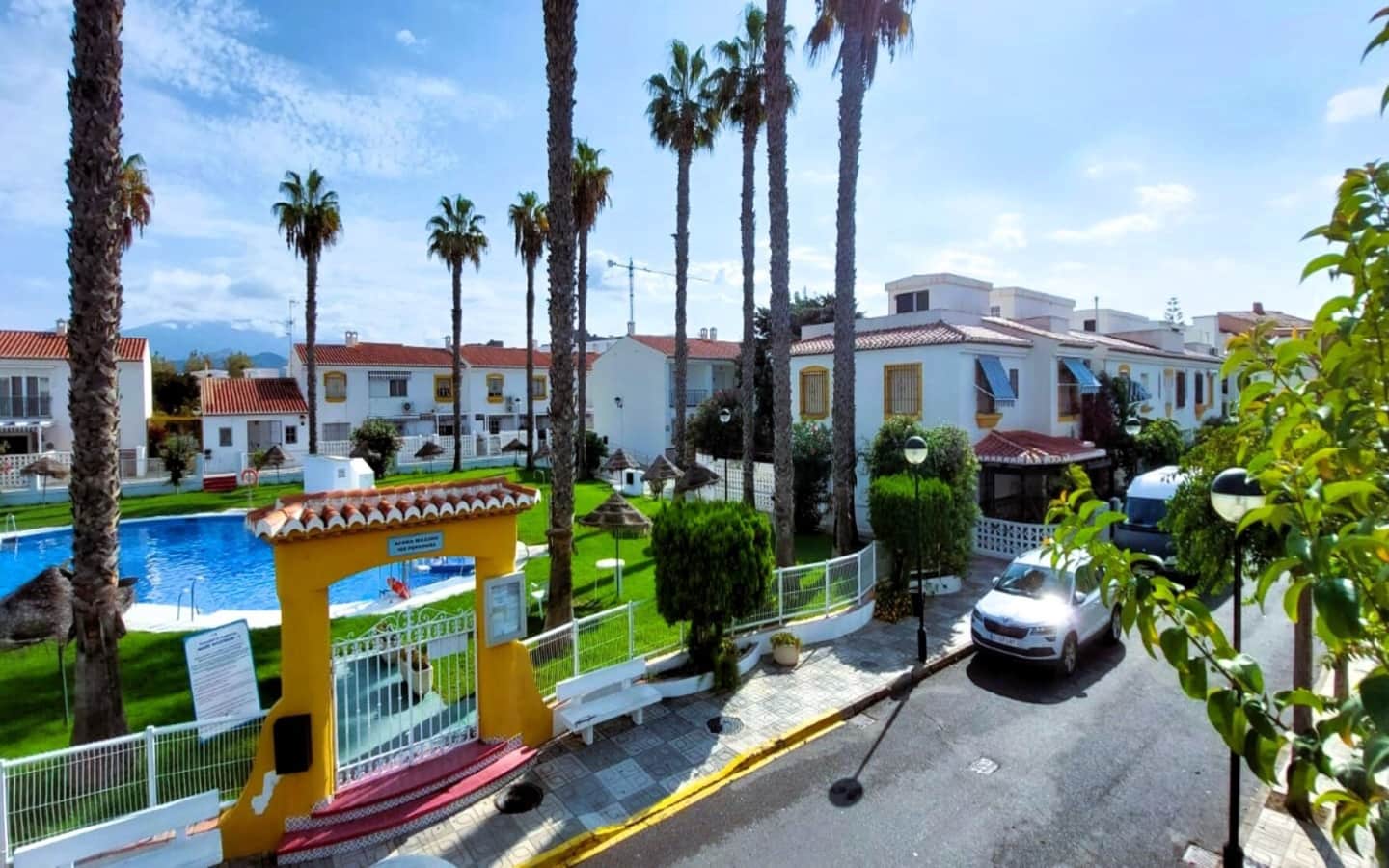 4 soveværelse Villa til salg i Salobrena med garage - € 370.000 (Ref: 4914829)