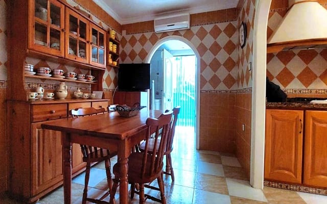 4 soveværelse Villa til salg i Salobreña med garage - € 370.000 (Ref: 4914829)