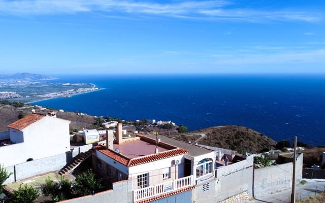 2 soverom Villa til salgs i Salobreña med svømmebasseng garasje - € 270 000 (Ref: 4914830)