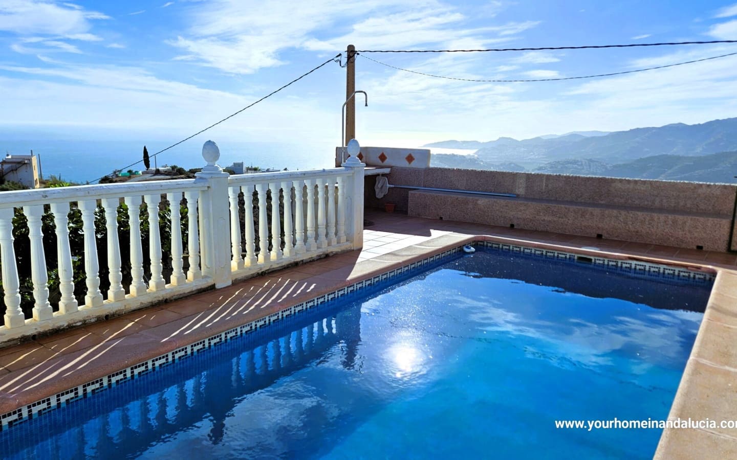 2 soveværelse Villa til salg i Salobrena med swimmingpool garage - € 270.000 (Ref: 4914830)