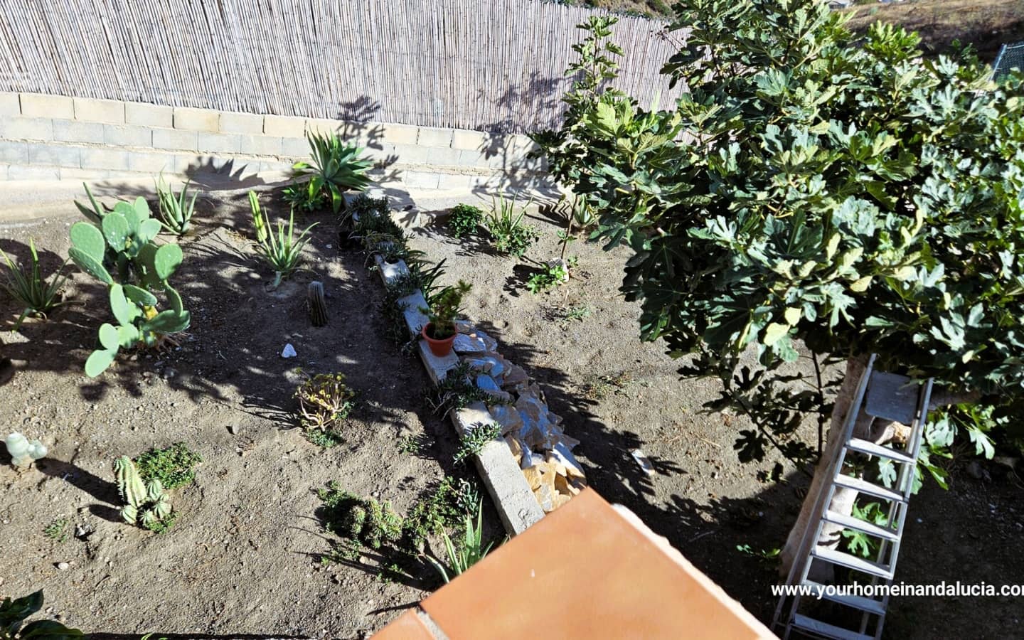 2 soveværelse Villa til salg i Salobrena med swimmingpool garage - € 270.000 (Ref: 4914830)