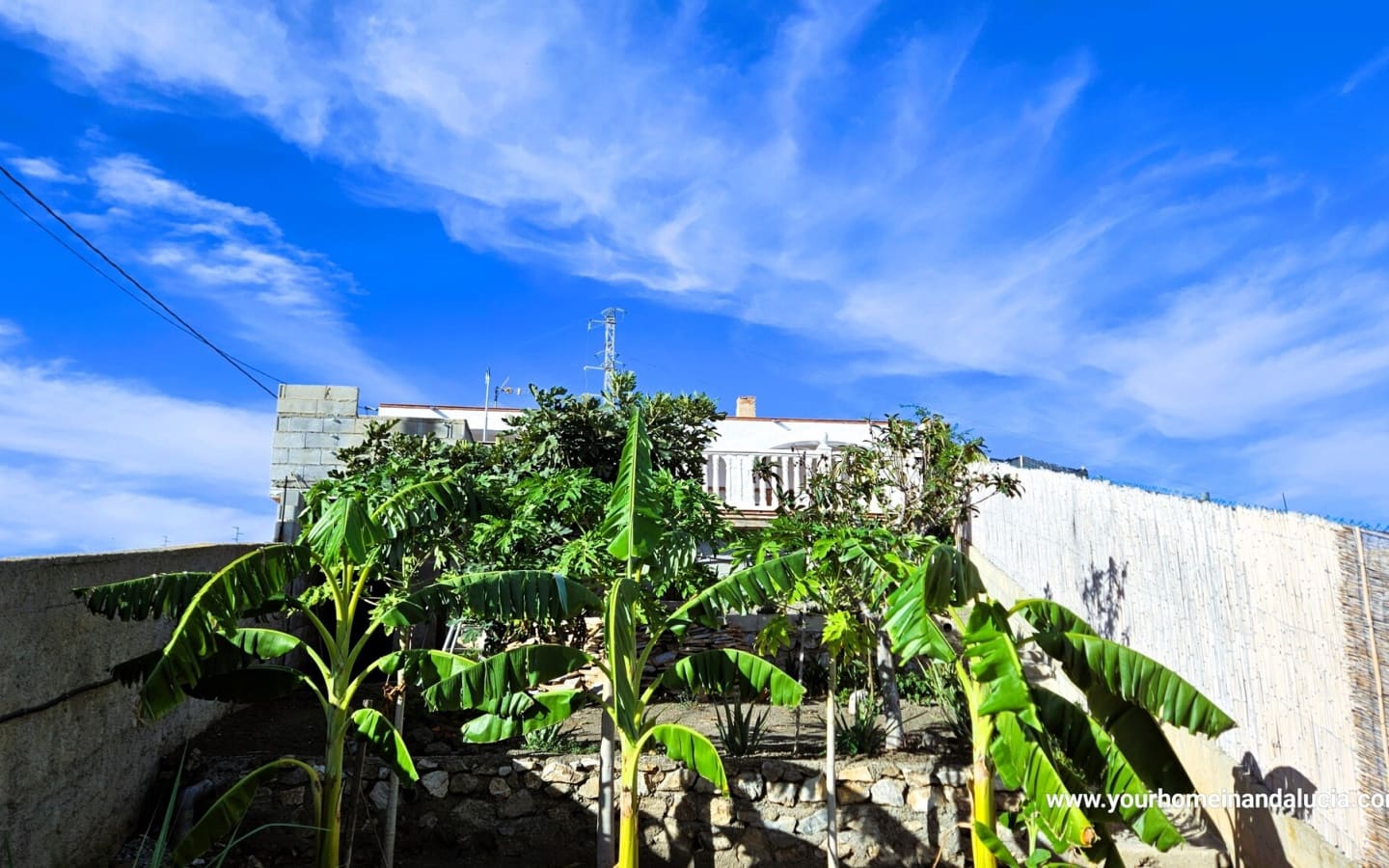 2 soveværelse Villa til salg i Salobrena med swimmingpool garage - € 270.000 (Ref: 4914830)