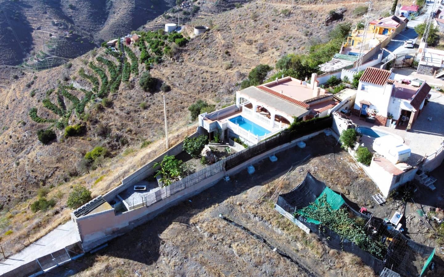 2 soveværelse Villa til salg i Salobrena med swimmingpool garage - € 270.000 (Ref: 4914830)