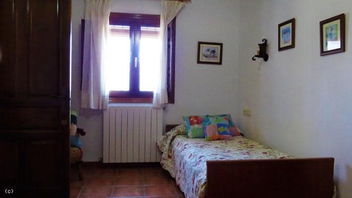 4 bedroom Finca/Country House for sale in Lanjaron with pool - € 650,000 (Ref: 4914838)