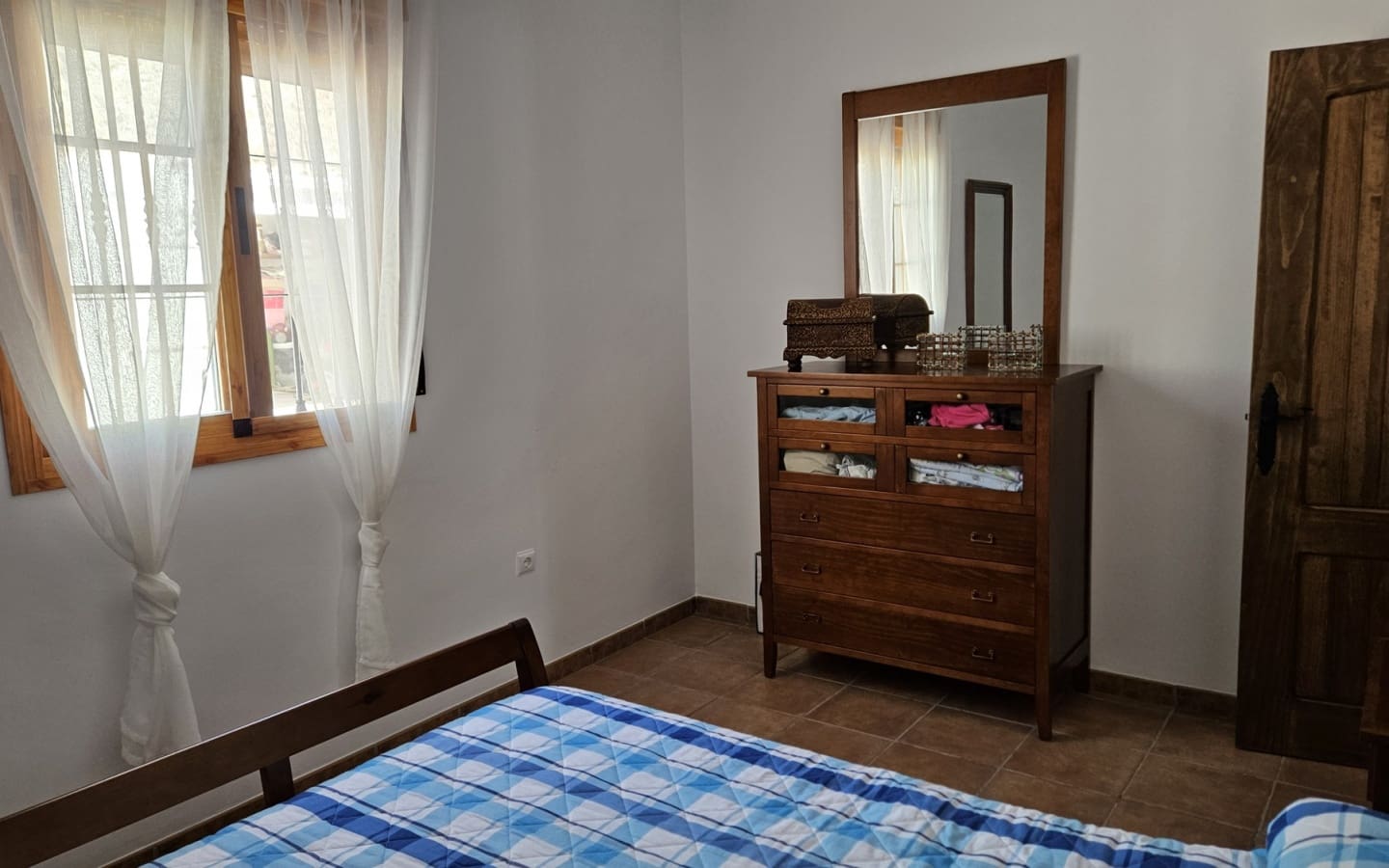 Grunde uden byggetilladelser til salg i Molvizar - € 350.000 (Ref: 4949829)