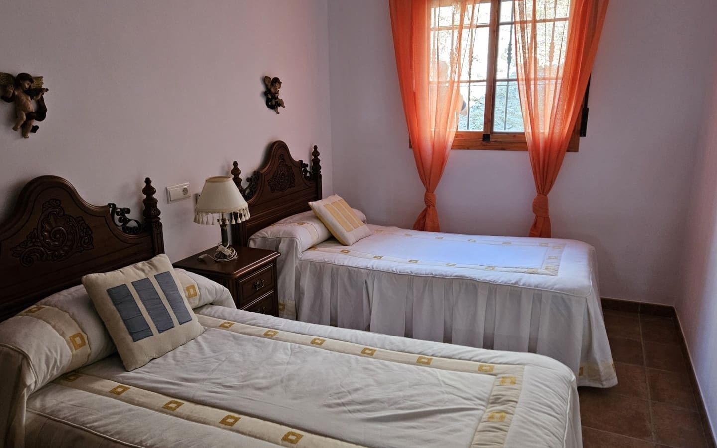 Grunde uden byggetilladelser til salg i Molvizar - € 350.000 (Ref: 4949829)