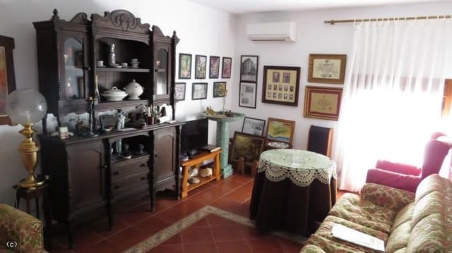 8 soveværelse Lejlighed til salg i Almegíjar - € 110.000 (Ref: 4949835)