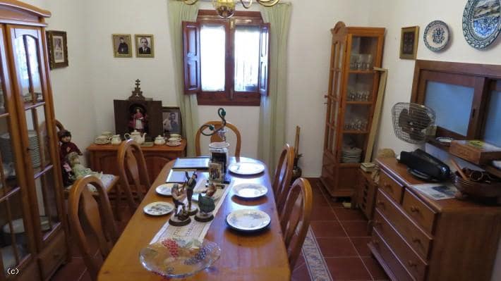 8 soveværelse Lejlighed til salg i Almegijar - € 110.000 (Ref: 4949835)