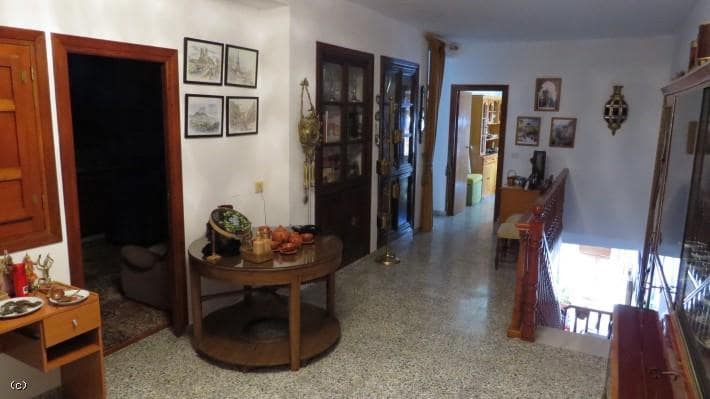 8 soveværelse Lejlighed til salg i Almegijar - € 110.000 (Ref: 4949835)