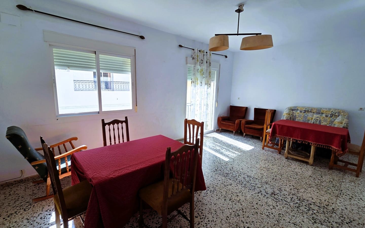 7 soverom Leilighet til salgs i Orgiva med garasje - € 250 000 (Ref: 5128148)